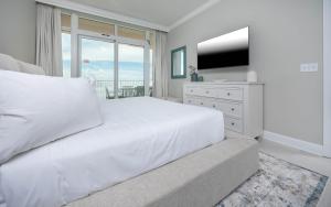 Phoenix Gulf Towers 2405 condo