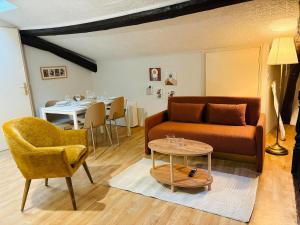 Appartement Proche Place Soult l 2 Chambres l Climatisé
