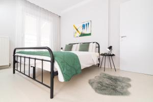 F & B Collection - 2 Bedroom Flat