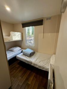 Campings Au coeur des Pins : photos des chambres