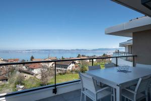 Appartements Splendid 3-room apartment with panoramic view : photos des chambres