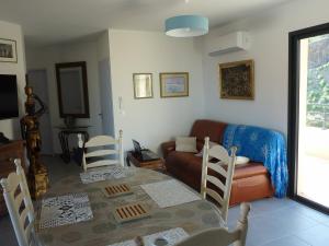 Appartements SCI Les Oliviers : photos des chambres