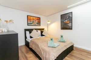 Elisabeth Nest w 2BR and AC by NW