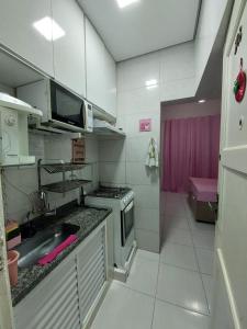 Apartamento kitnet na Praia Grande próximo ao mar