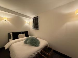 Frontal sea view apartment