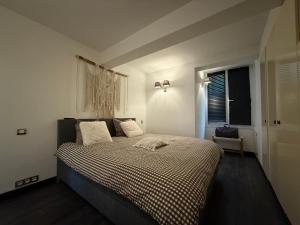 Frontal sea view apartment