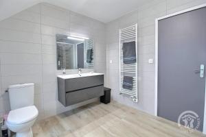 Maisons de vacances La grange du petit kernon : photos des chambres