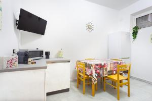 Relaxation Oasis with Parking Space, 5 min from San Martino