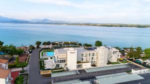 Vision Hotel