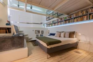 Langolo del libro by Wonderful Italy