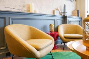 Hotels A l'Hotel Des Roys : photos des chambres