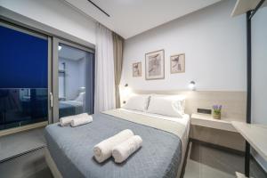 Hilltop Luxury Villas with Private Pool and Sea View