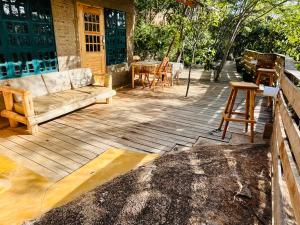 Aika Sunrise - Your Home in the Hills