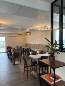 Hotels Aka Lodge Lyon Eurexpo Arena Stadium : photos des chambres