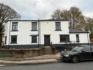 OYO The Pleasant House - 奥尔德姆