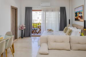 Alpha Seaview Luxury Suite by Estia