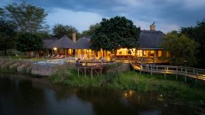 Xidulu Safari Lodge - Makalali