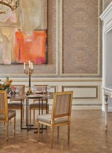 Palazzo Angelica 3BR Luxury Apt sul Lungarno