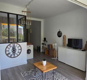 Elysia - Escapade ensoleillée Cocon T1