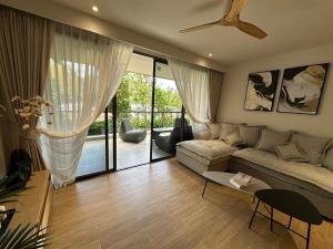 Laguna Beachside Residences 2bdr