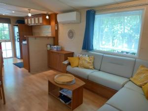 Campings Le Clos des Capitelles : photos des chambres