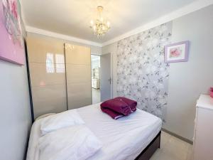 T2 sur le port de Sanary avec garage