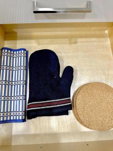 Bright Luxurious 2 Bedroom Apartment