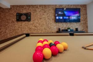 La Villa Léo face au Centre Equestre et Piscine