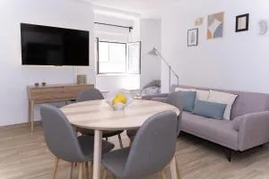 Serene Riverside Home - Tentúgal