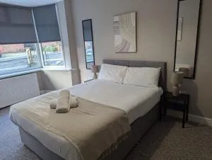 City West Executive Apartment - 赖顿