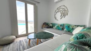 Psarou Summer Villas