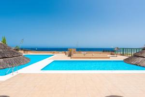 Atlantic View Premium Oceanfront Suite