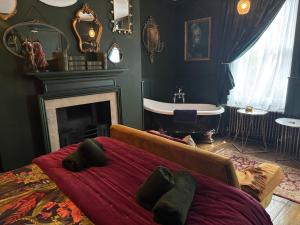 Mademoiselles Boutique Holiday Accommodation