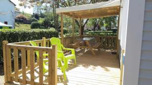 Campings Camping 4 etoiles - Piscine - ccbabhc : photos des chambres