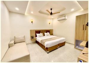 PURI HOTEL TURTLE A BOUTIQUE HOTEL ! PURI -Near-Golden-Sea-Beach-and Temple-with-Lift-Wifi-Restaurant-Parking facilities-Newly Decorated Room-with-Prime-Location - Best Seller in Puri