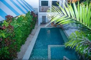 kichakanyuki holiday inn - Dimbuni