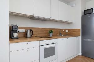 Exceptional Studio in Katowice with Parking by Noclegi Renters