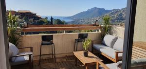 Appartements Architect-s studio with pool, sea view and AC : Appartement 1 Chambre