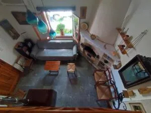 m&m's - Traditional Maisonette with Stone Patio - Nikithianós