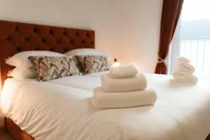 15 Queen Elizabeth Way, Kirkwall - Nether Button