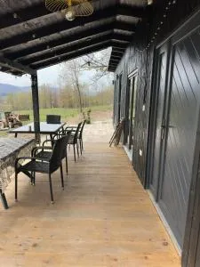 Căsuța de la munte - Văleni-Stînişoara