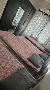 Royal AC & Non AC Dormitories - Trichūr