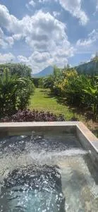 La fortuna cabañas Kwepal vista al volcan Arenal - Agua Azul