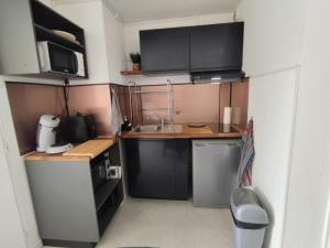 Appartement T3 pour 4 pers, près de la plage, parking privé - FR-1-795-61