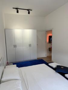 ISM Luxury Apartments