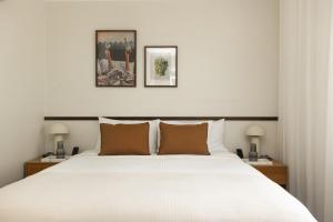 Villa Croissant 2br located within Cypress Lakes Resort