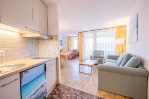 Ferienwohnpark Immenstaad am Bodensee Zwei-Zimmer-Apartment 55 25