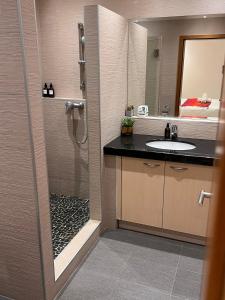 Pattaya Serenity Oasis 8BR Pool Villa for Great Vacations