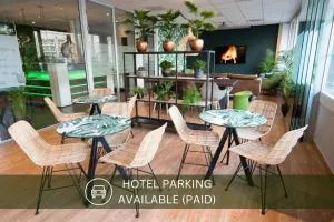 Court Garden Hotel - 斯海弗宁恩