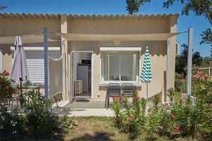 Campings Camping Domaine d-Anghione : photos des chambres